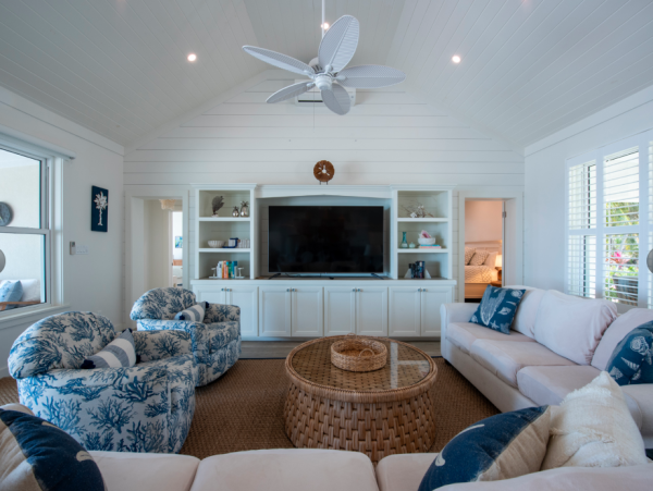 Luxurious Beachfront Four Bedroom Rental in Eleuthera